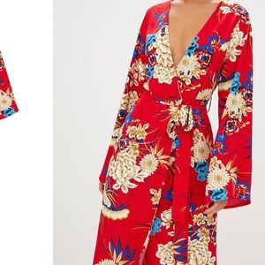 NWT PrettyLittleThing kimono Dress